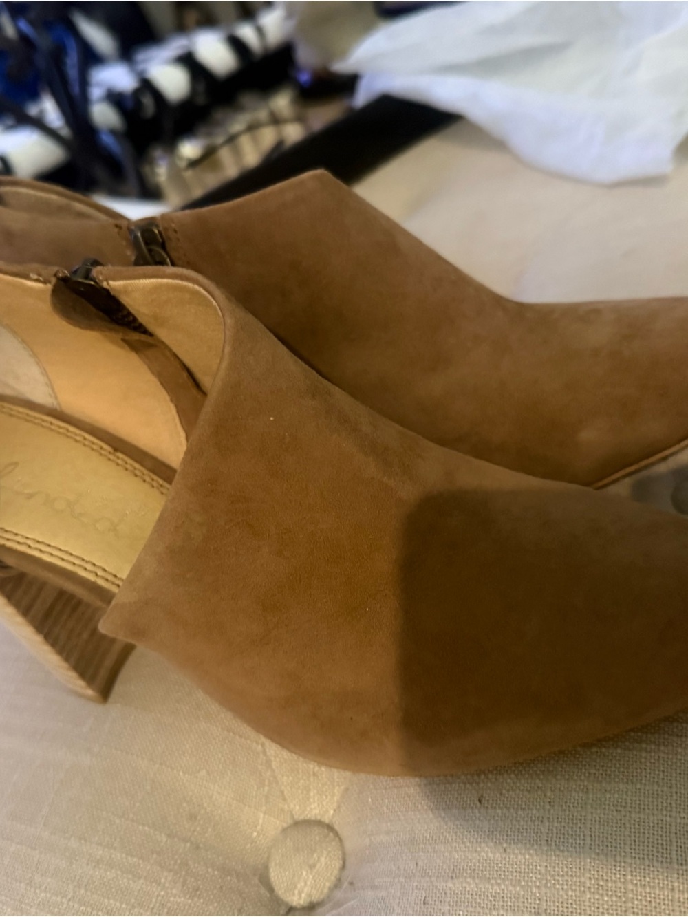 Women’s Tan Suede Block Heel Mules
